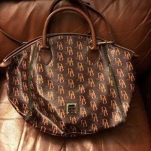 Dooney & Bourke Bag